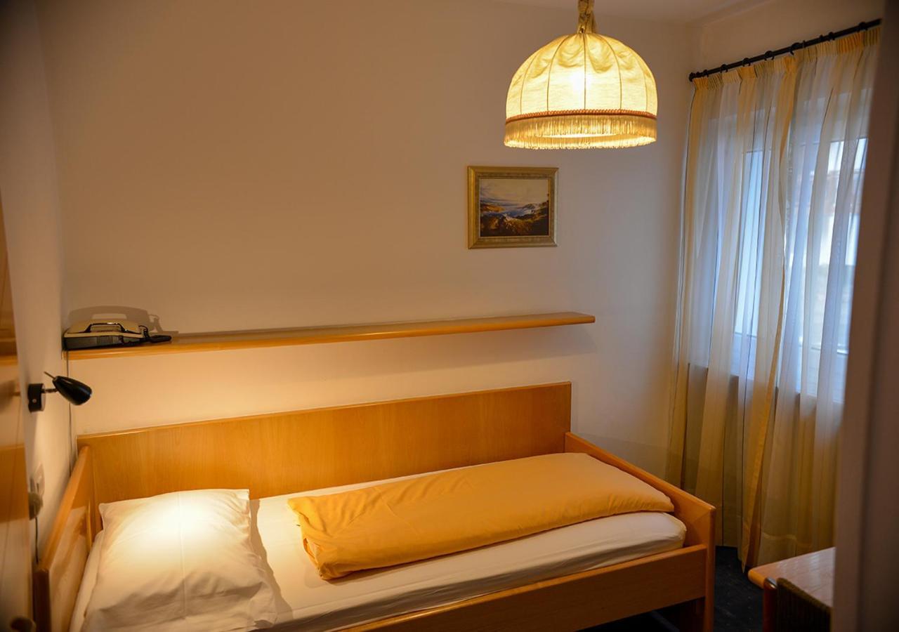 Hotel Regina Delle Dolomiti Panchia Exteriör bild